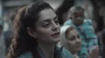 أحداث مثيرة في مسلسل صحاب الأرض بعد تعاطف الصحفية الأميركية مع الفلسطينيين بمقاطع الحلقة 11